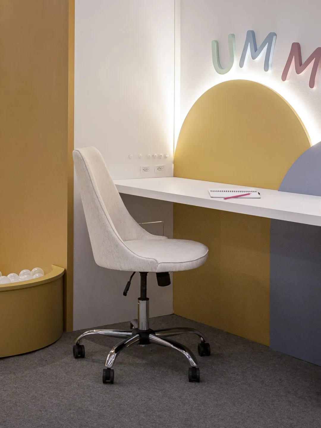 Cadeira Ella Office Base Metal Cromado — imagem 3