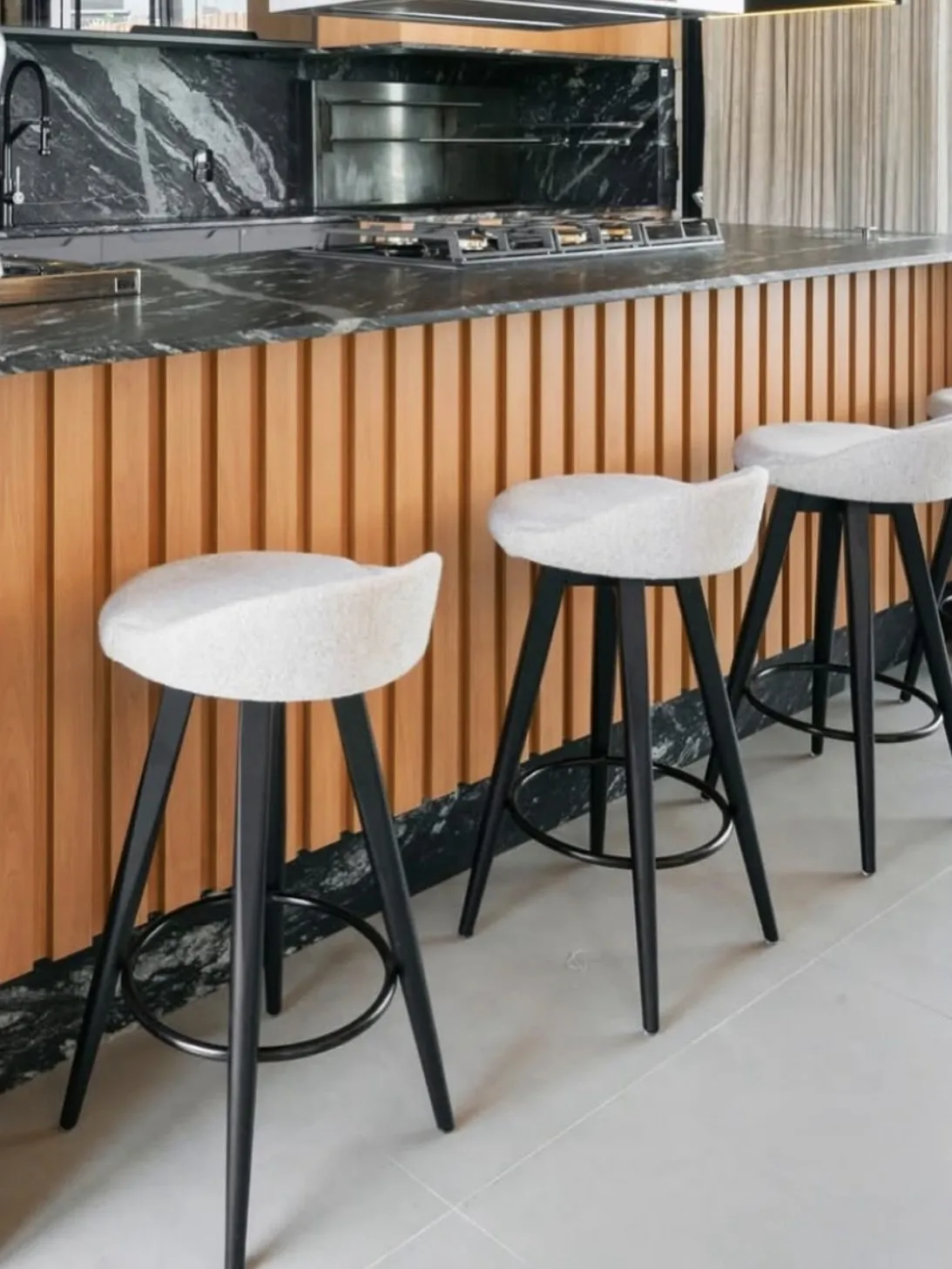Banqueta Lucy — imagem 6