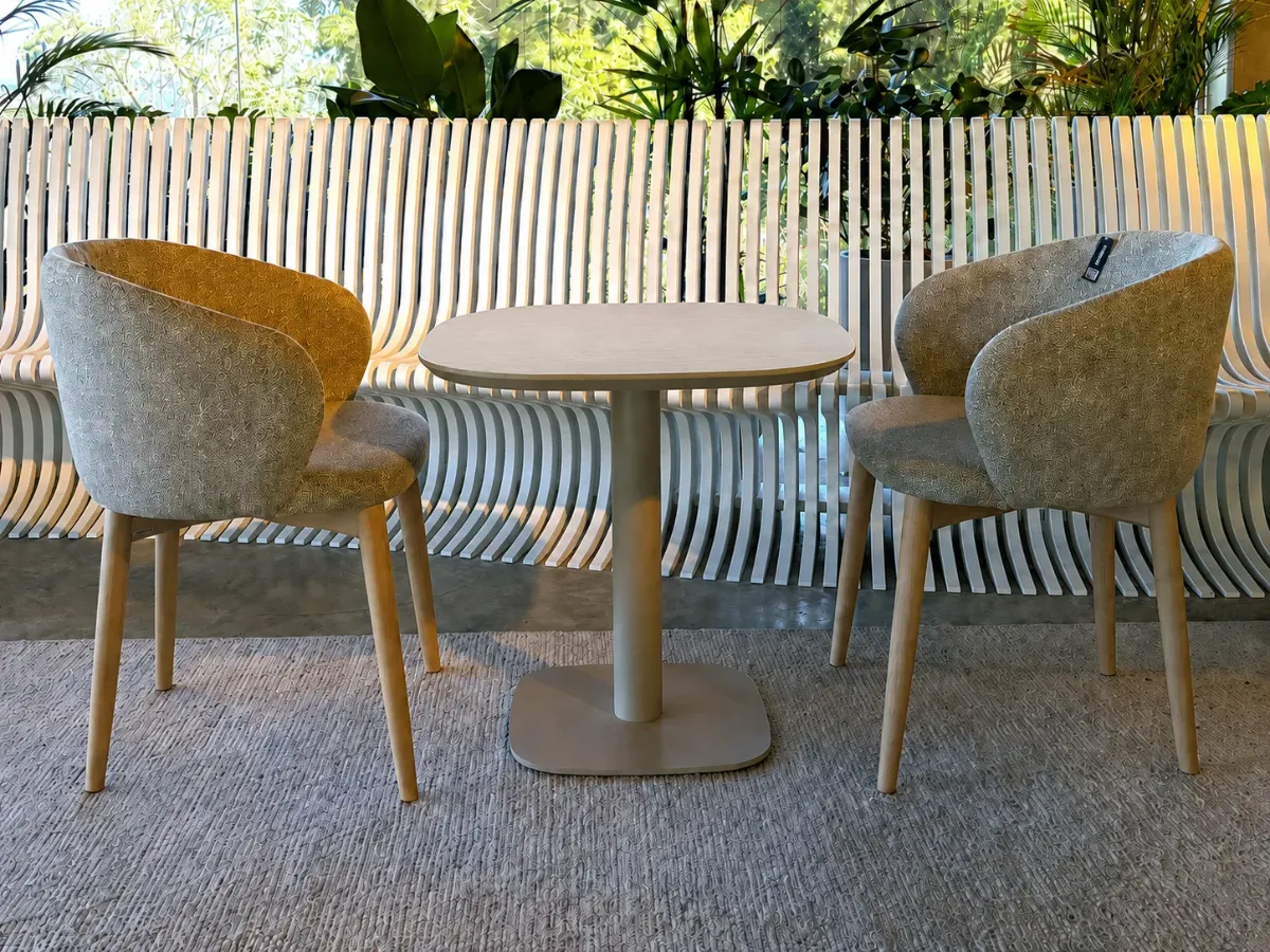 Mesa de Chá Uni — imagem 3